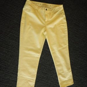 NWOT Jennifer Lopez Yellow Jean